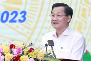 Phó Thủ tướng Lê Minh Khái nhận thêm nhiệm vụ mới