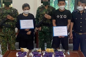 Hà Tĩnh:  Bắt hai đối tượng 9X vận chuyển 24.000 viên ma túy tổng hợp