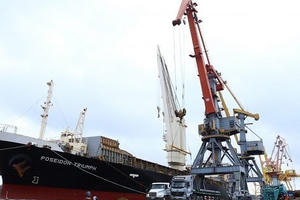 Vinalines có thoát ‘kiếp tàu đắm’?