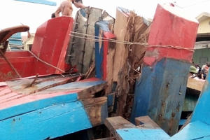 Thanh Hóa: Bị tàu nước ngoài đâm, 14 ngư dân suýt bỏ mạng
