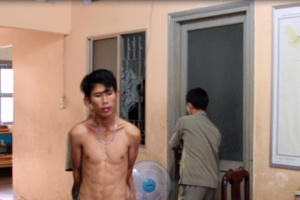 CSGT cùng người dân tóm gọn tên cướp trên quốc lộ 1