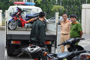 Lâm Đồng: Triệu tập hàng chục thanh niên tổ chức đua xe trái phép