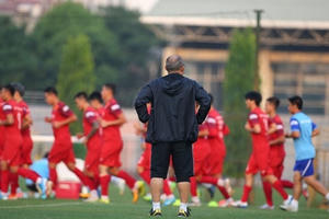 Xuân Trường dính chấn thương, HLV Park Hang Seo lo lắng Xuân Trường dính chấn thương, HLV Park Hang Seo lo lắng