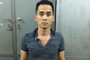 Đà Nẵng: 24 giờ truy tìm kẻ nửa đêm dùng súng bắn vào showroom ôtô