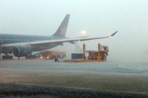 Nhiều chuyến bay bị huỷ, điều chỉnh do bão số 4