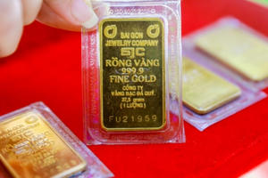 Giá vàng hôm nay 6/10: Giá vàng được hỗ trợ bởi giá dầu thế giới