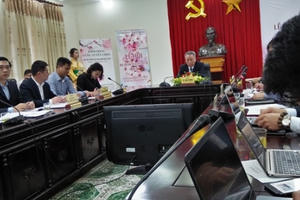 Trưng bày trên 20.000 cành và 100 cây anh đào bên Hồ Hoàn Kiếm