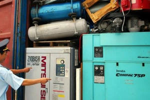 Nhập khẩu máy móc, dây chuyền công nghệ đã qua sử dụng: “Tuổi thiết bị” có là tiêu chí đáng tin nhất? Nhập khẩu máy móc, dây chuyền công nghệ đã qua sử dụng: “Tuổi thiết bị” có là tiêu chí đáng tin nhất?