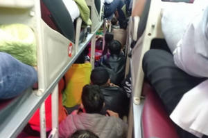 Ám ảnh không hồi kết về xe khách sau Tết