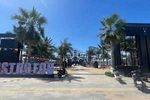 Hai nhân viên tử vong tại bể bơi giữa quán bar Bistro Fou ở Bãi Cháy, Hạ Long