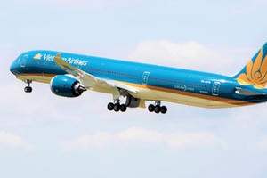 Hàng không Việt Nam thông báo khẩn vì Nga - Ukraine đóng cửa vùng trời