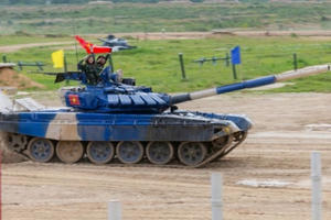 Đội Việt Nam giành huy chương Bạc môn đua xe tăng trong hội thao quốc tế tại Nga