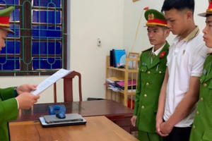 Hà Tĩnh: Nam thanh niên không chấp hành hiệu lệnh, tông xe vào CSGT