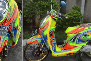 Honda Scoopy biến hóa trong "vũ điệu bảy sắc cầu vồng"