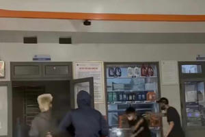 Nghệ An: Triệu tập nhóm thanh niên gây gổ trong đêm tại TP Vinh