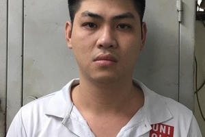 Dâm ô em họ 12 tuổi, một đối tượng bị bắt giữ Dâm ô em họ 12 tuổi, một đối tượng bị bắt giữ