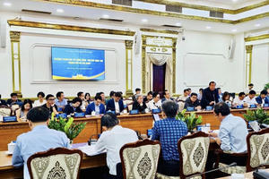 Lãnh đạo TP.HCM gặp gỡ cộng đồng đổi mới sáng tạo