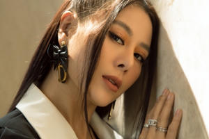 Nam Thư nỗ lực thay đổi khi lấn sân kinh doanh