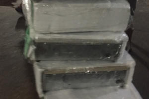 Phát hiện, thu giữ nhiều bếp gas và dao Thái nghi vấn hàng lậu