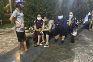 Sáng mãi tình người