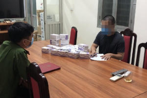 Thu giữ 117 bộ kit test nhanh Covid-19 không có hóa đơn chứng từ