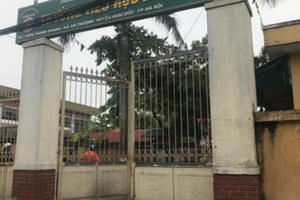 Hoài Đức, Hà Nội: Cô giáo dùng thước đánh 9 học sinh vì viết chữ xấu