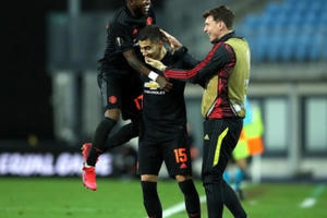 MU tuyệt đỉnh, đại thắng 5-0 ở Europa League