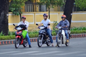 Sài Gòn “ngủ nướng” ngày đầu Xuân