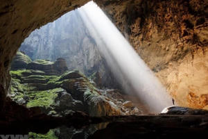 Những bí ẩn bất tận ở 'Vương quốc hang động' Quảng Bình