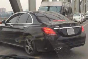 Tài xế quay đầu trên cầu Chương Dương bị phạt 1,5 triệu đồng