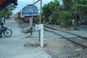 Xử lý dứt điểm lối đi tự mở qua đường sắt