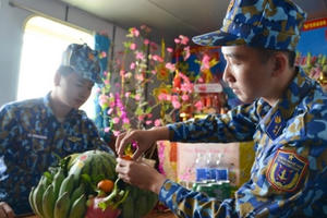 Xuân sớm trên tàu Cảnh sát biển
