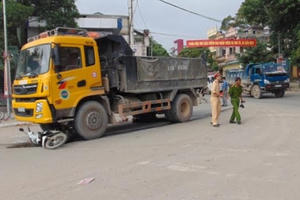 Thanh Hóa: Tai nạn giao thông làm một người chết thảm
