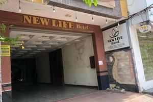 Phạt gần 30 triệu đồng với người nước ngoài dùng thẻ tạm trú giả Phạt gần 30 triệu đồng với người nước ngoài dùng thẻ tạm trú giả