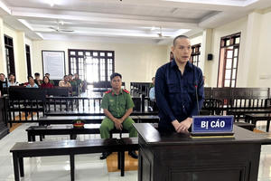 Bến Tre: Tuyên phạt 20 năm tù đối tượng có hành vi “Giết người” và “Cố ý gây thương tích”