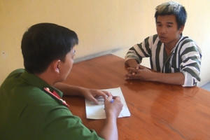 TP HCM: Đối tượng dùng xăng đốt cô gái tại quận 11 ra đầu thú