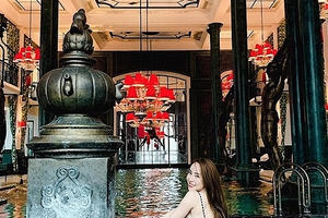 Diện bikini khoe vòng eo 55cm, Quỳnh Nga khiến fan dụi mắt vài lần