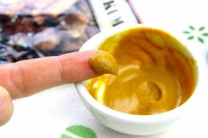 9 giải pháp cho răng trắng sáng tại nhà