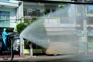 TP Phan Thiết phun 1 tấn hóa chất khử trùng diện rộng