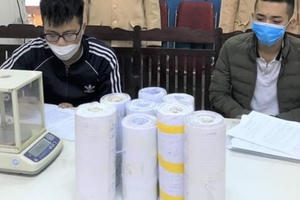 Hai thanh niên tự chế pháo bán 150 ngàn/quả