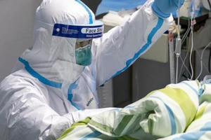 Phát hiện loạt ca nhiễm virus corona mới tại bệnh viện Bắc Kinh, có cả nhân viên y tế