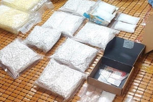 Hà Nội: Triệt phá ổ nhóm ma túy, thu giữ gần 8 kg ma túy tổng hợp