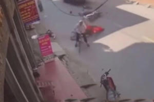 Clip: Phóng nhanh, vượt ẩu gây tai nạn