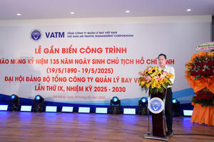 Gắn biển cụm công trình chào mừng Đại hội Đảng bộ Tổng công ty Quản lý bay Việt Nam