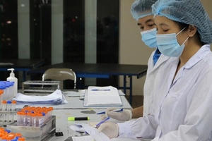 Đồng Nai dự kiến chi 889 tỷ đồng hỗ trợ nhân viên y tế