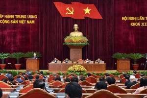 Khai mạc Hội nghị Trung ương 4: Tăng cường xây dựng, chỉnh đốn Đảng