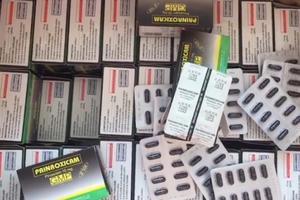 Liên tiếp phát hiện, thu giữ nhiều thuốc tân dược không rõ nguồn gốc, nghi vấn nhập lậu