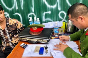 Thứ trưởng GTVT yêu cầu lập tổ kiểm tra tài xế “dính” ma túy tại bến xe