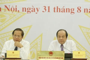 Lý giải việc có tới hơn 4.000 người xin thôi quốc tịch Việt Nam