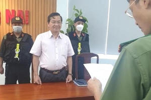 Bắt tạm giam nguyên Hiệu trưởng trường Đại học Đồng Nai